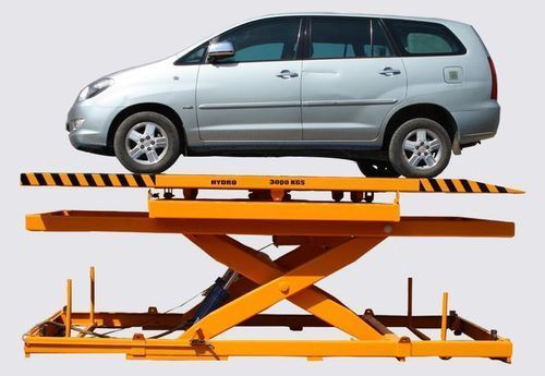 Color Coated Stainless Steel Scissor Car Lift (Maximum Load Capacity 5 Ton) Working Voltage: 220 V