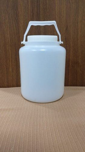 3 Liter Wide Mouth Plain White Round Reusable Plastic Hdpe Jars With Handle Capacity: 3000 Milliliter (Ml)