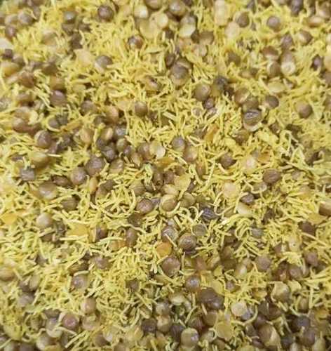 Semi Soft Dal Moth Mixture Namkeen Salty And Spicy Size: Regular