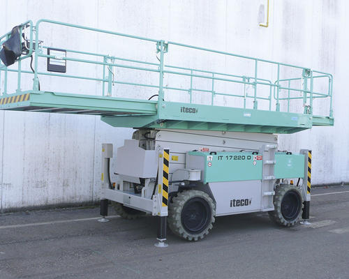 Iteco It 220 Series 4Wd Hydrostatic Transmission Double Mast Aerial Work Platforms Application: Workshop
