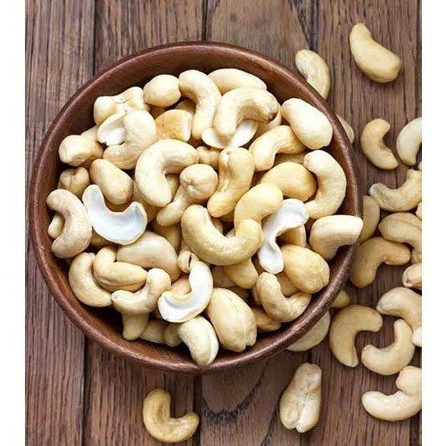 Light White Natural Delicious Rich Taste Fssai Certified Organic W240 Cashew Nuts