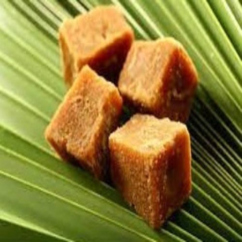 Non Added Color Sweet Natural Taste Brown Organic Jaggery Cubes