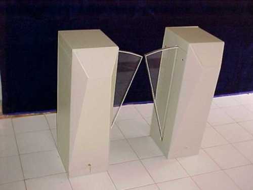 Automatic Flap Gate Barrier For Stations, Office Entrances, Airports