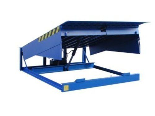 Strong Color Coated Mild Steel Hydraulic Dock Leveler (Lifting Capacity Upto 15000 Kg)