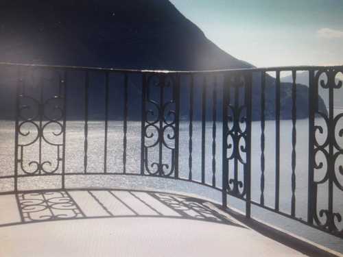 Corrosion Proof And High Strength Mild Steel Step Balcony Railing In Black Color