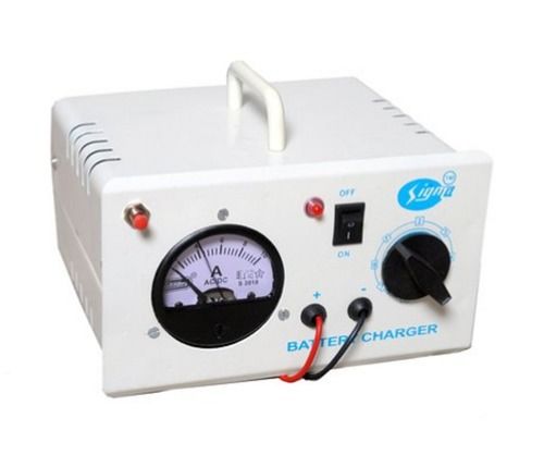 Polished Automatic Battery Charger 50Hz, 220-240V With Mild Steel Body Nominal Voltage: 12 Volt (V)