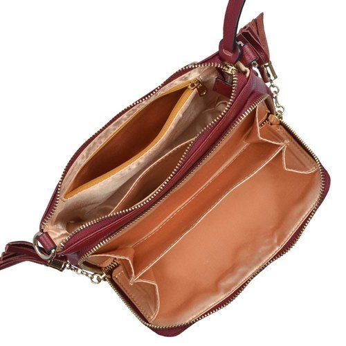 Rectangular, Red Color And Plain Design Women Leather Stylish Shoulder Bags For Casual Wear