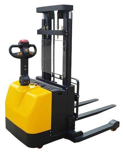 Enhanced Functional Life Easy To Move Yellow And Black Battery Operated Stacker Lifting Capacity: 500 Kgs