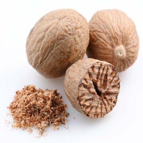 Gluten Free Low Sodium Rich Natural Taste Brown Dried Organic Whole Nutmeg