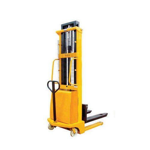 Noise Resistance Industrial Semi Electric Stacker (Rated Load Capacity 1500 Kg)