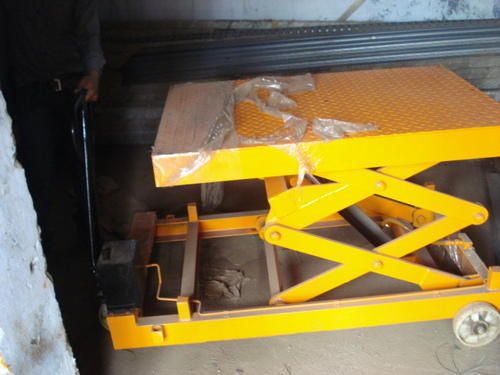 Strong Vibration Free Operation Color Coated Manual Duplex Scissor Lift Table