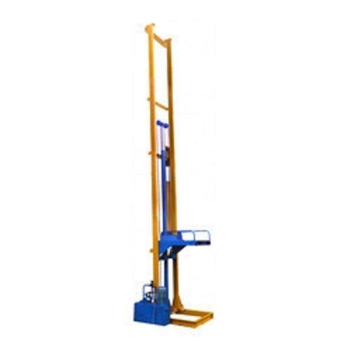 Vibration Free Operation Sturdy Construction Electro Hydraulic Goods Lift