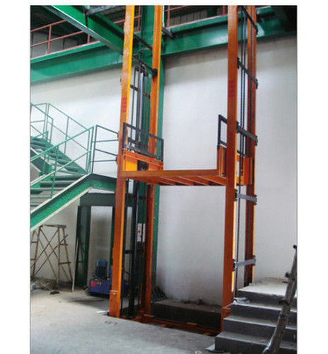 Easy Installation Color Coated Hydraulic Goods Lift Load Capacity (0-0.5 To 1-2 Ton)