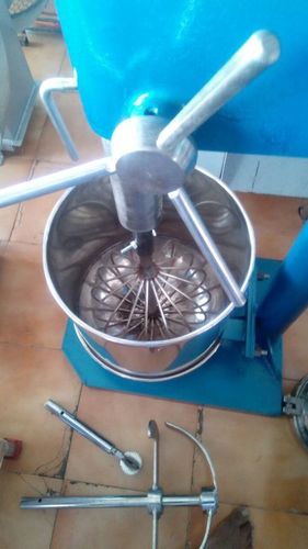Easy to Operate Bakery Mixer