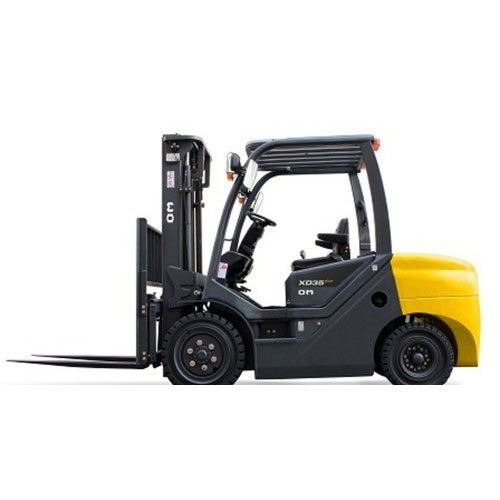 Voltas Diesel Side Loader Forklift - 2 Ton Load Capacity 1000-2000 mm Lift Height | Easy Operation Enhanced Functional Life Four Wheel Design Outdoor Use