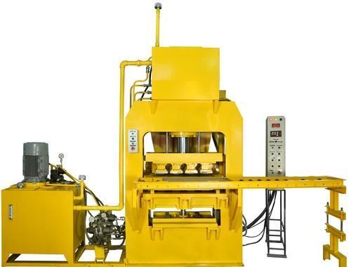 Fully Automatic Fly Ash Bricks Machine - Heavy Robust Metal Body, 9X6X4 Inch Capacity, 300L Oil Tank | High Durability, Hydraulic Pressure, 15 HP Power, Yellow Finish