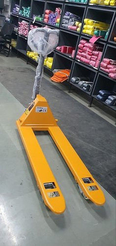 Durable Sturdy Construction 2.5 Ton Capacity Hand Pallet Truck (Loading Capacity 2500 Kg)