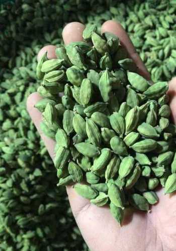 Fresh A Grade 100% Pure, Special Whole Green And Long Cardamom (Elaichi)