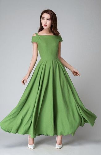 No Fade Light Weight And Ultra Soft Ladies Fancy Green Plain Frocks