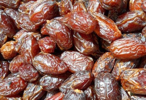 Rich In Protein Sweet Natural Taste Healthy Brown Dried Dates