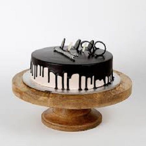 Yummy And Creamy Chocolate Cake For Birthday And Anniversary Use Fat Contains (%): 2% Grams (G)