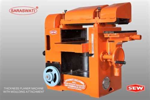 Horizontal Electric Thickness Planer Machine For Industrial Use In Orange Color 