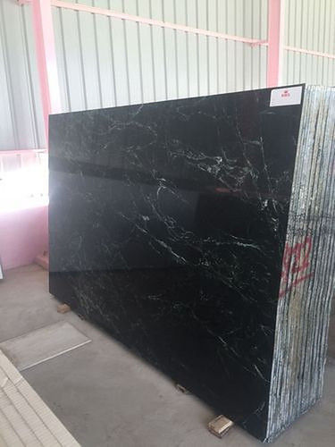 Liquid Black Color Granite Slab For Flooring With 20-25Mm Thickness And Polished Finish