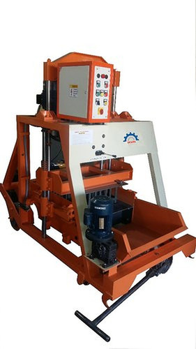 Color Coated Solid Hollow Block Making Machine - 600x600 mm Molding Area, 5.5 HP Electric Motor, 12L Hydraulic Tank Capacity, 900 kg Weight, 1 Year Warranty
