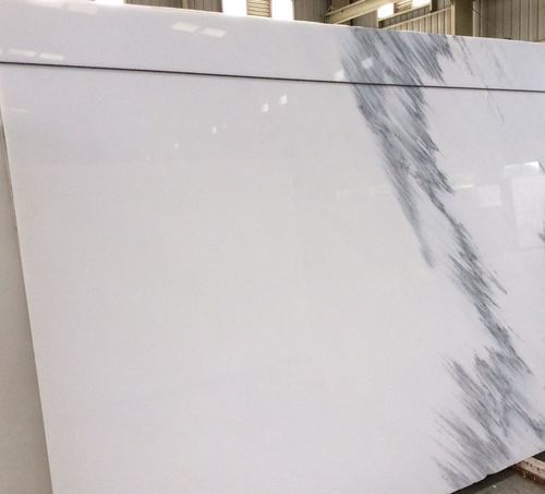 Liquid White Italian Marble Slabs For Flooring With Polished Finish And 20-25Mm Thickness