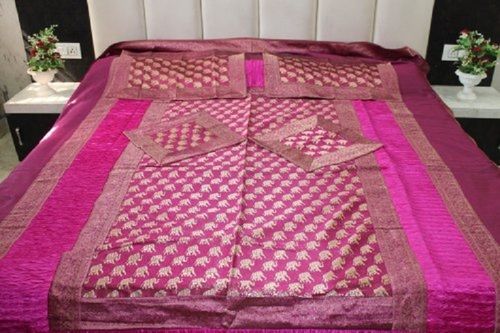 Pink Embroidered Silk Double Bed Covers With Four Silk Pillow Covers, 90x108 Inch