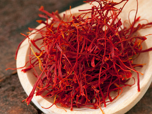 Brown And Red Dried Saffron Contains Vitamin A, B