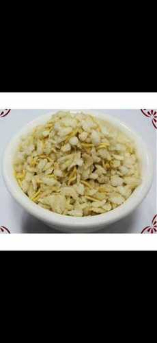 Food Grade Salty and Spicy Texture Navratna Chivda Namkeen
