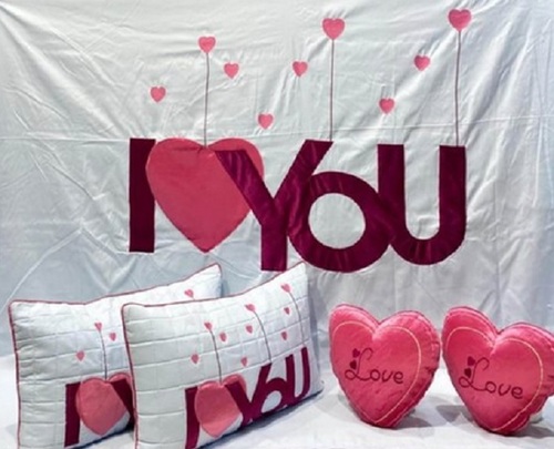 White Multicolor Quilted Cotton I Love You Printed Double Bed Sheet For Home, Hotel, Lodge
