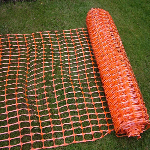 Rectangular Shape Barricade Net With 25-50 meter Roll Length And Width 2 Meter