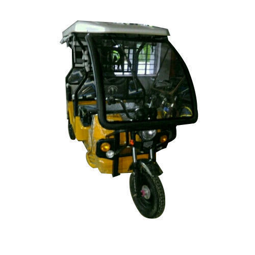 Maximum Run 25 Kmhr Color Coated Three Wheel Battery Operated Rickshaw Size: As Per Requirement