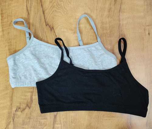 Cotton Black Colour Stretchable Ladies Padded Sports Bra For Workout And Running