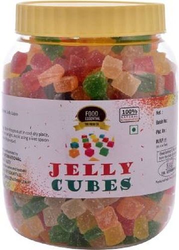  जेली स्वीट्स क्यूब्स (स्वादिष्ट और मुलायम) बहुत सारे फलों के साथ बनाएं