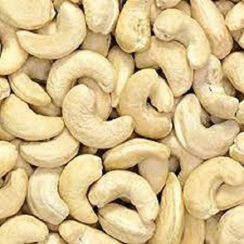 No Artificial Color Rich In Vitamins Mouthwatering Taste Broken Cashew Nuts