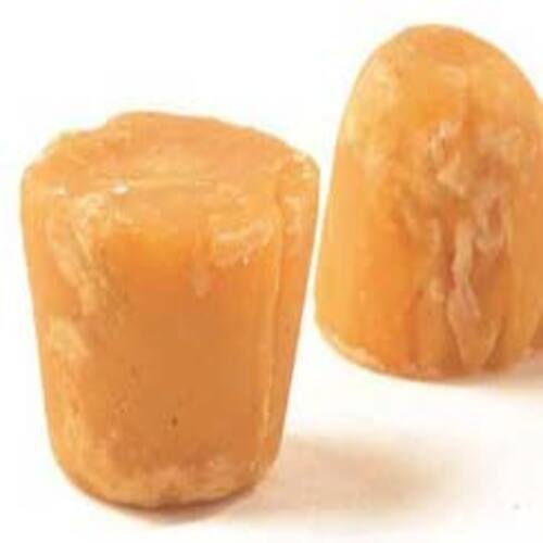 Purity 100 Percent Long Shelf Life Sweet Natural Rich Taste Brown Jaggery Cubes Origin: India