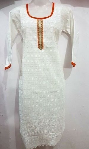 Washable White Casual Wear Ladies U-Neckline 3/4Th Sleeves Lucknowi Chikan Work Cotton Long Kurti