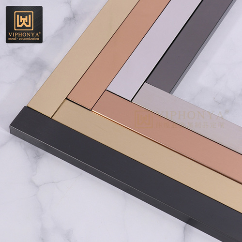 हाई स्ट्रेंथ स्टेनलेस स्टील यू शेप टाइल ट्रिम मोटाई: 0.5