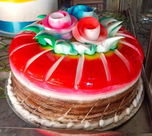 Ready To Eat Sweet Taste Strawberry Cakes With Cream Topping