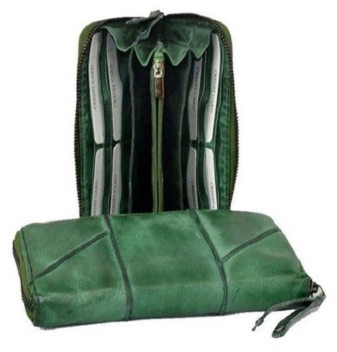 Spacious Light Weight, Green And Plain, Women Non Foldable Type Leather Wallets Size: Various Sizes Are Available