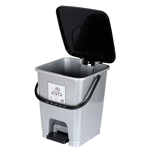 Light Weight Grey Color Premium Plastic Step-on Pedal Dustbin Available In 10 Ltr