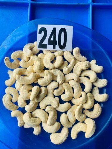 W240 Whole Cashew Nut With Protein, Dietary Fiber And Vitamin E