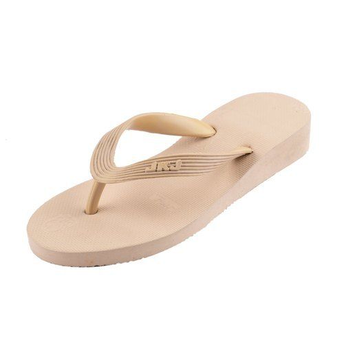 Winter Ladies Light Weighted Beige Color Daily Wear Plain Rubber Flat Hawai Slipper 