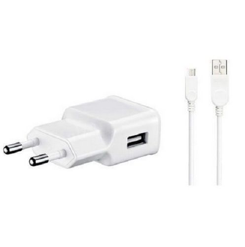 Light Weight And Fine Finish Portable White USB Charger For Mobile Phone