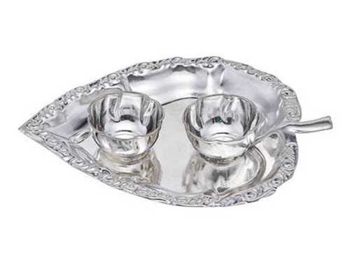 Light Weight Polished Leaf Shape Silver Gift Article For Home Decoration