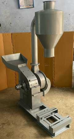 Cleaning Machines Semi Automatic Electric Pulverizer Spice Mill For Powder Making Of Powder Of Haldi, Chilli, Spices 