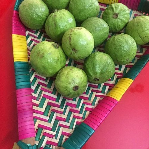A Grade 100% Organic and Pure Farm Fresh Guava Fruits